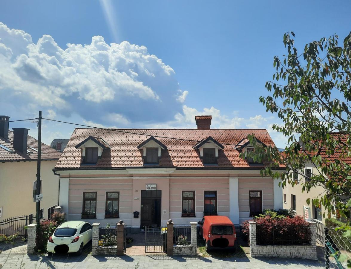 Rooms Cehovin Postumia Esterno foto